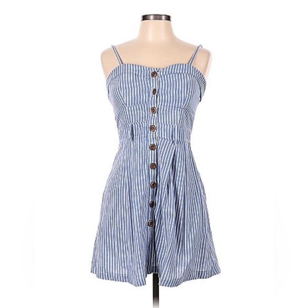 Mind Code size Small strappy/convertible dress. 23" top to bottom.